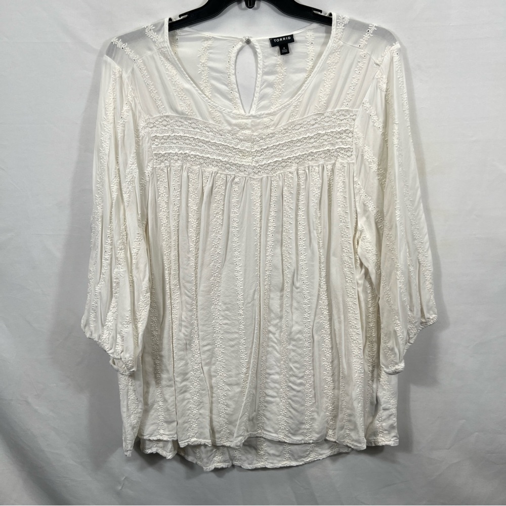 Torrid Women’s Plus Size Embroidered Hi-Lo Blouse 0915